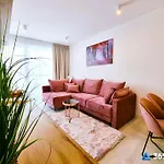 365pam - Westin House Lux - Garaz, Basen, Jacuzzi, Sauna, Silownia, Plac Zabaw W Cenie Апартаменты